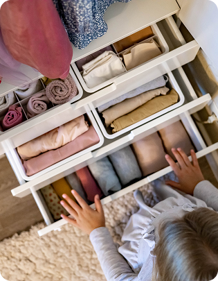 Clean Laundry Folding
